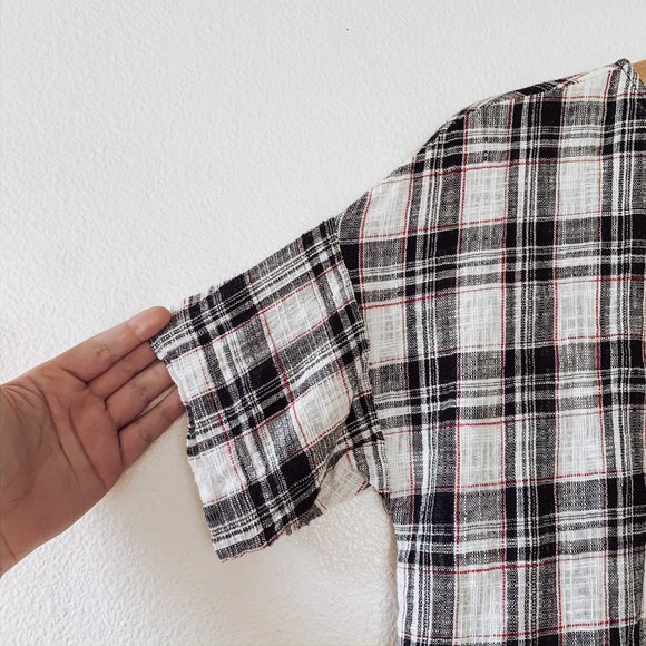 Zara Plaid Short Sleeve Button Back Top - Picture 3 of 6